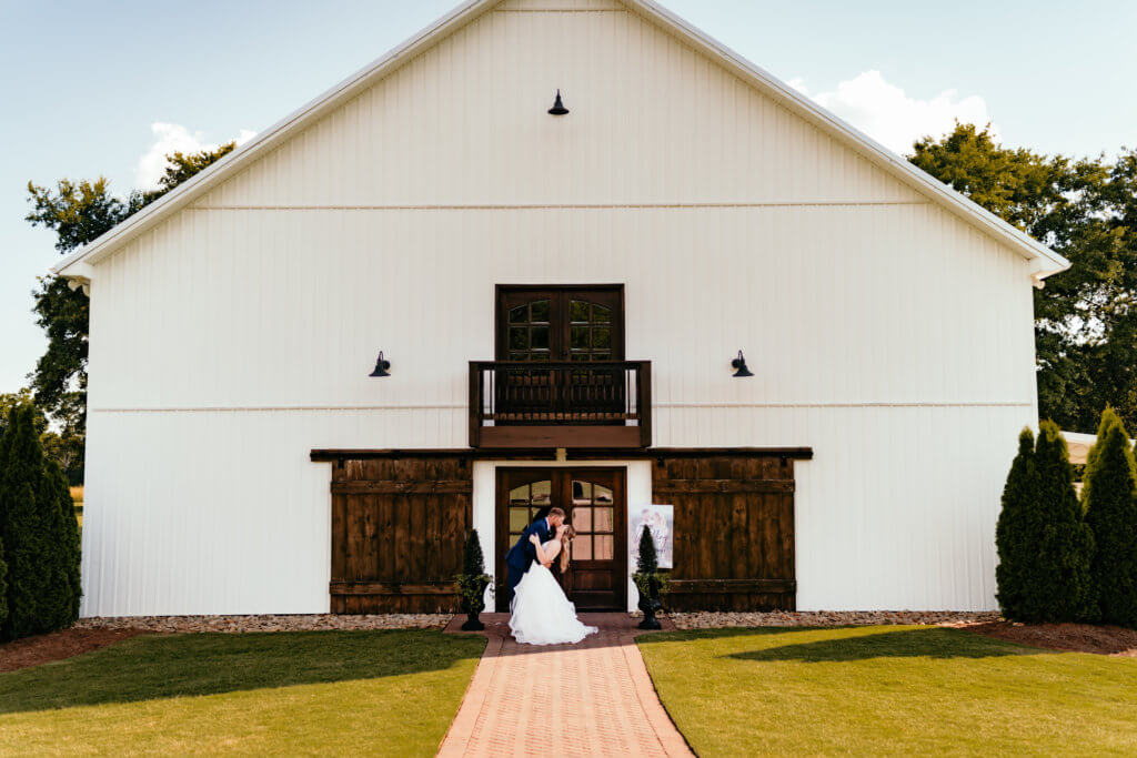 Huitt Farms, White Barn Wedding in Anderson, South Carolina.