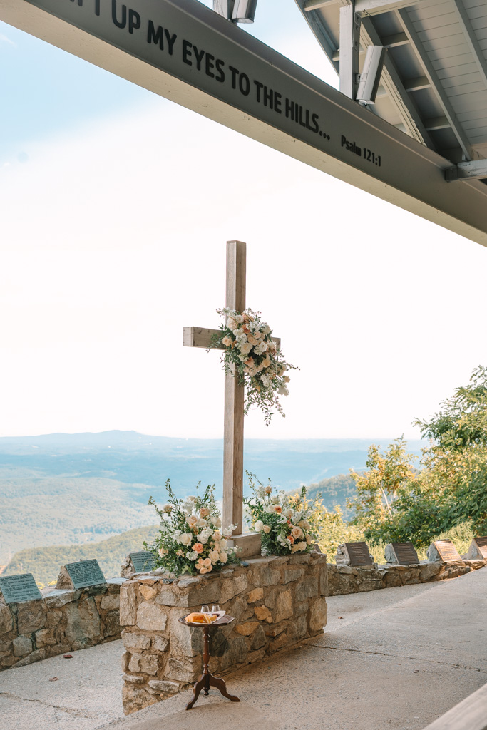 Elope in Sc with mountains, ymca pretty place