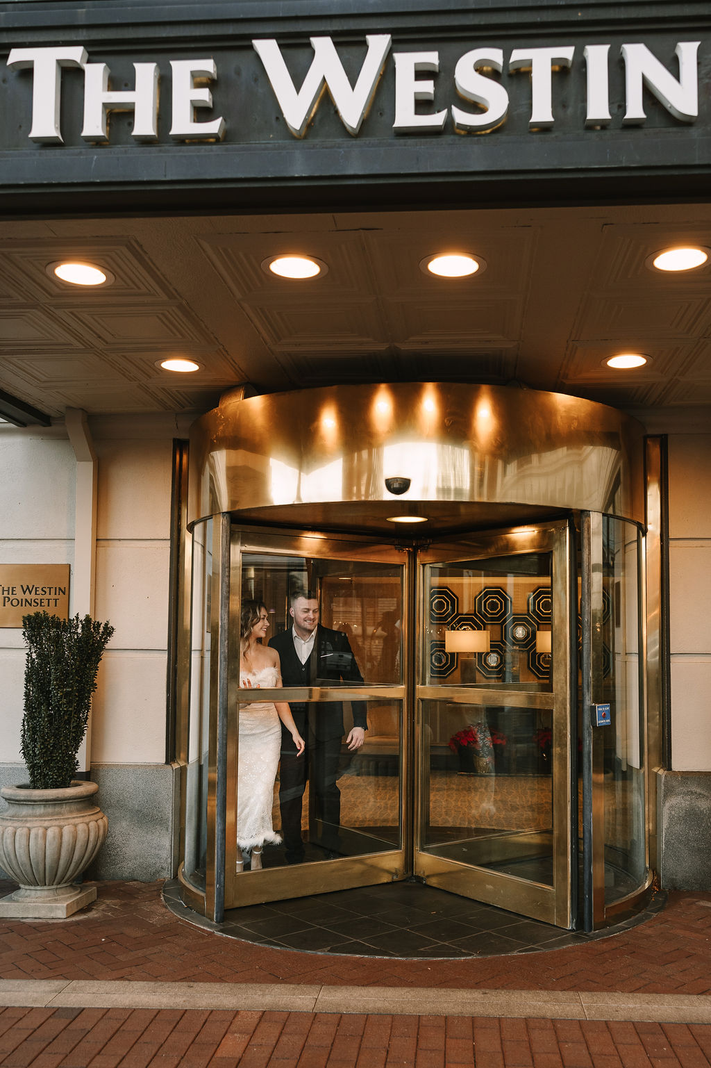 Best Engagement Photo Locations in Greenville, SC