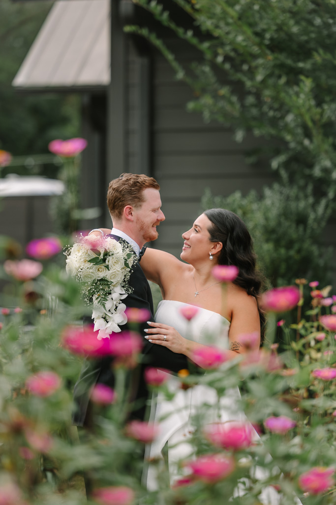 How to Create a Wedding Day Timeline That Lets You Truly Enjoy Your Wedding Day